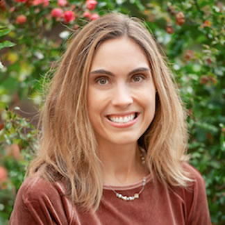 meet dr kelcey rhodes